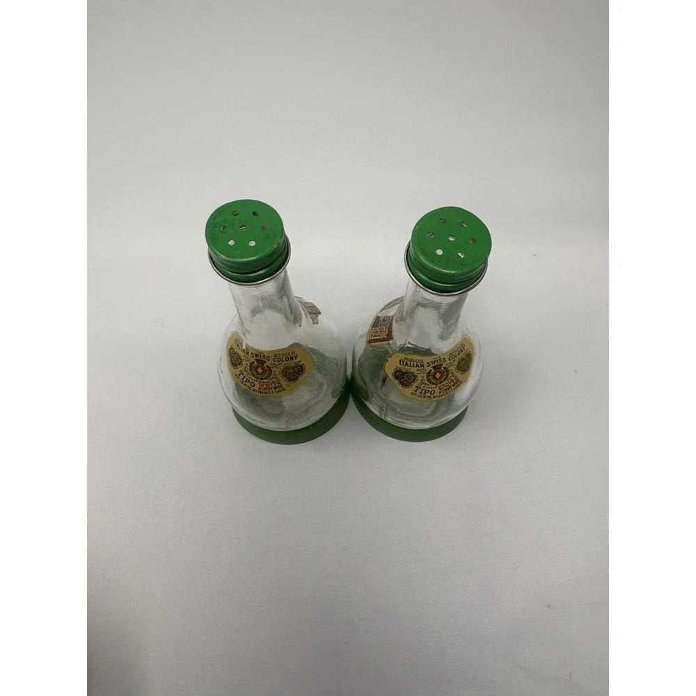 VTG‎ Italian Tipo SWISS COLONY Wine Bottle Salt & Pepper Shaker Set, 5